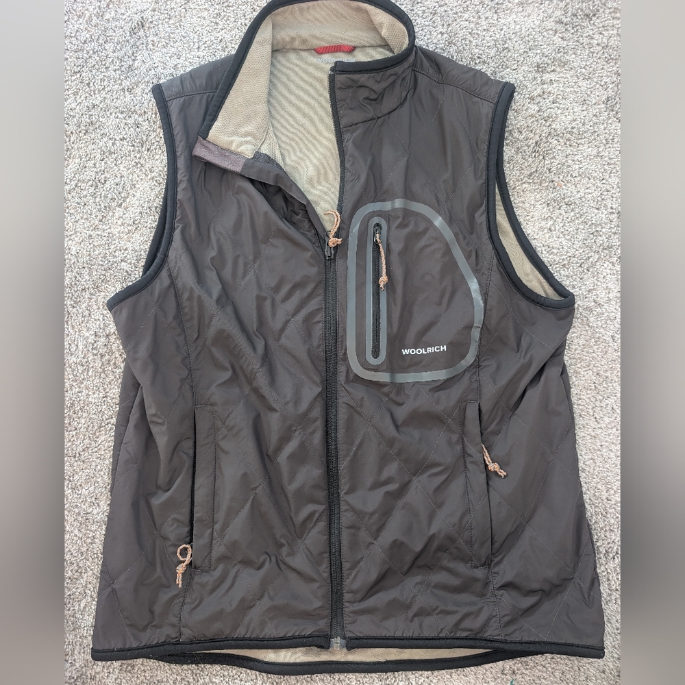 Woolrich Quilted Outdoor Vest – Men’s Medium– Dark Brown/Beige